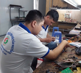dạy nghề sửa board mạch máy lạnh, máy giặt cấp tốc tại Bình Dương