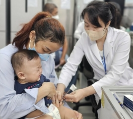 TP HCM sắp tiêm 14.400 liều vaccine 5 trong 1 miễn phí