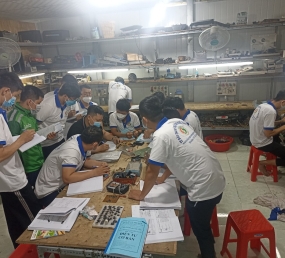 Dạy nghề sửa board máy may điện tử công nghiệp toàn quốc - TRUNG TÂM DẠY NGHỀ CẤP TỐC TN 0967.30.80.10 đt zalo