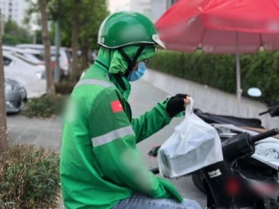 Nhiều bạn trẻ chấp nhận làm tự do thay vì ôm mộng tìm việc văn phòng