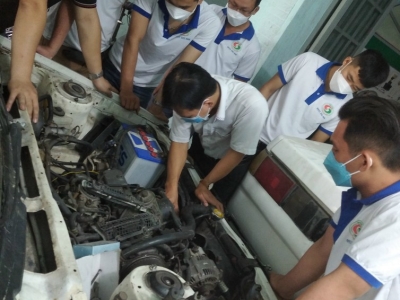 Dạy nghề sửa chữa ô tô, điện ô tô cấp tốc, bao thành nghề - TRUNG TÂM DẠY NGHỀ CẤP TỐC TN 0967.30.80.10 đt zalo