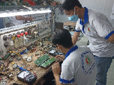 Khai giảng mỗi ngày lớp điện lạnh, điện tử, ô tô, xe máy... cấp tốc